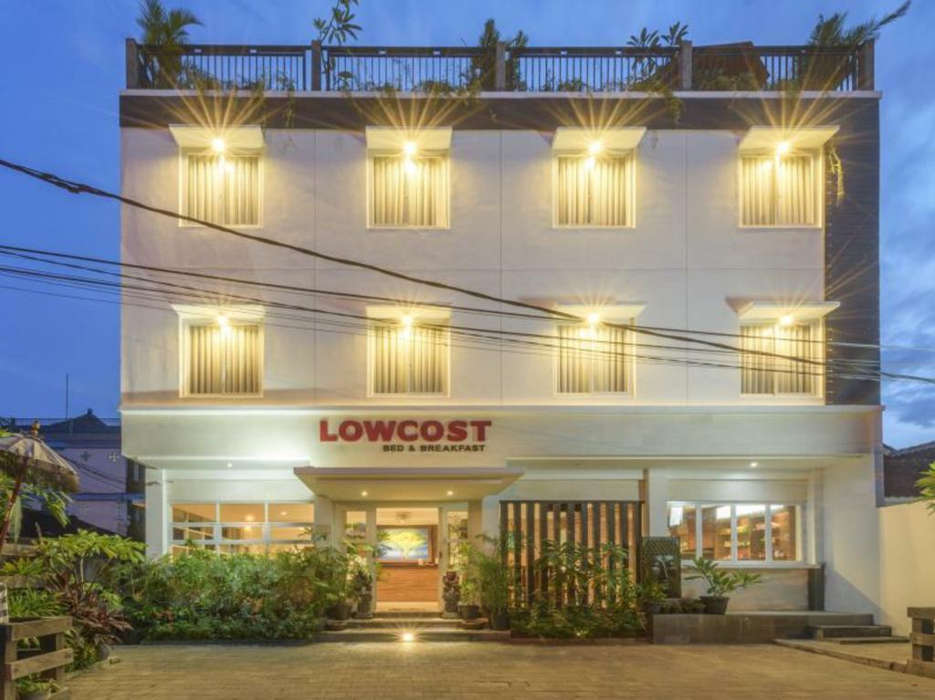 Lowcost Bed & Breakfast Jimbaran Exterior foto